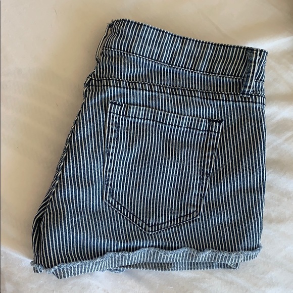 Striped Shorts - Picture 2 of 2